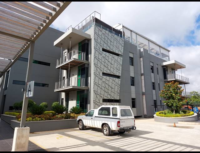 522M² OFFICE TO LET IN BEDFORDVIEW